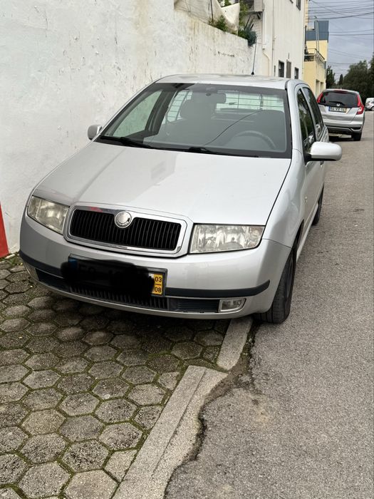 Skoda fabia  2  lugares