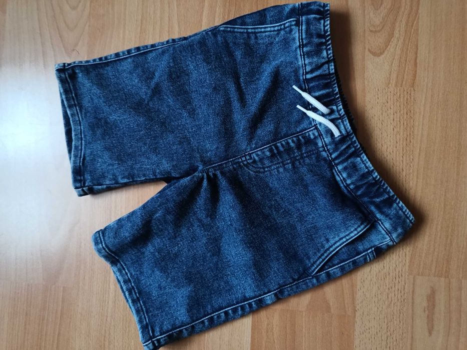 Krótki spodenki dżinsowe jeansowe 140