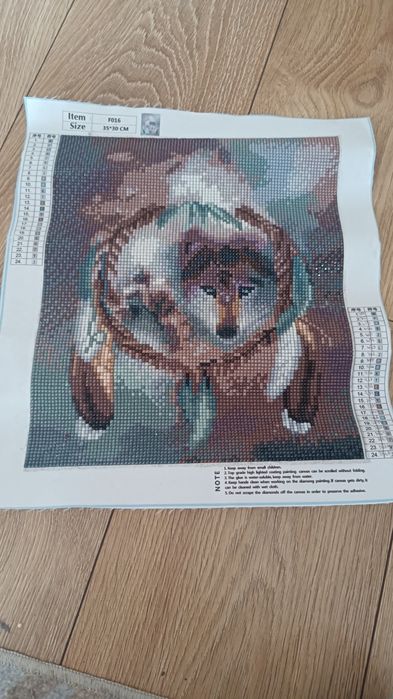 Haft diamentowy wilk