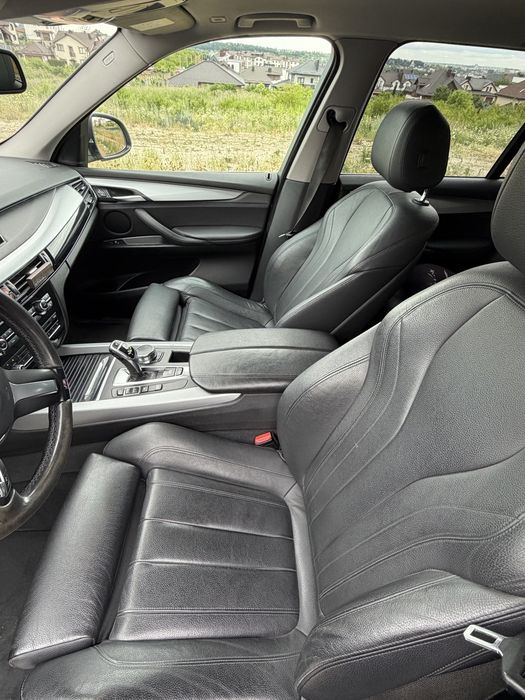 Продам X5 2016 VIN WBALS010000T85806 фото оголошення 5 з 8
