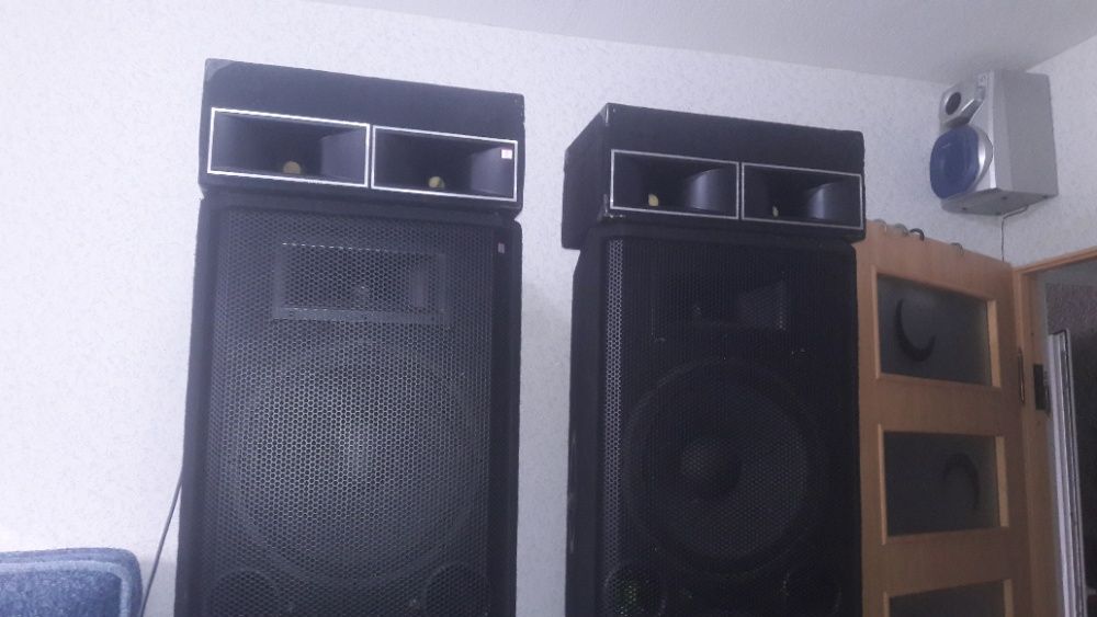 музыкальная группа . аренда аппаратуры . музыканты черновцы.