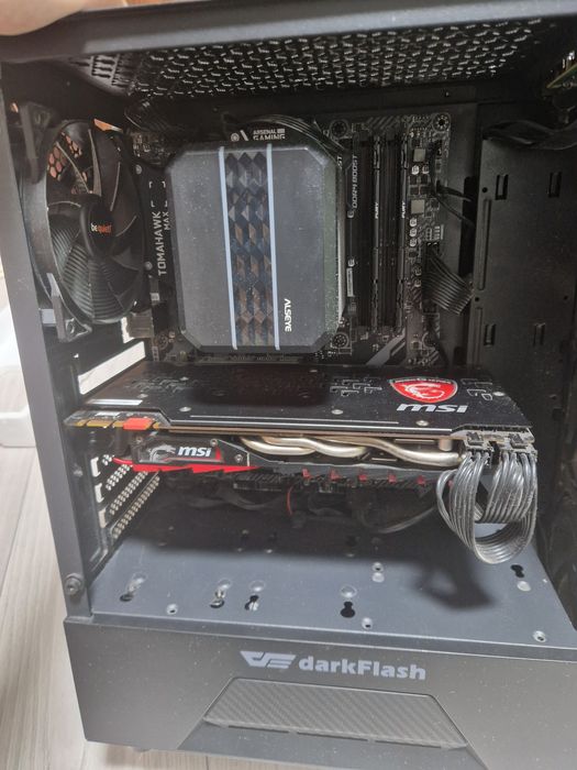 Мій робочий компютер на ryzen 5 5600