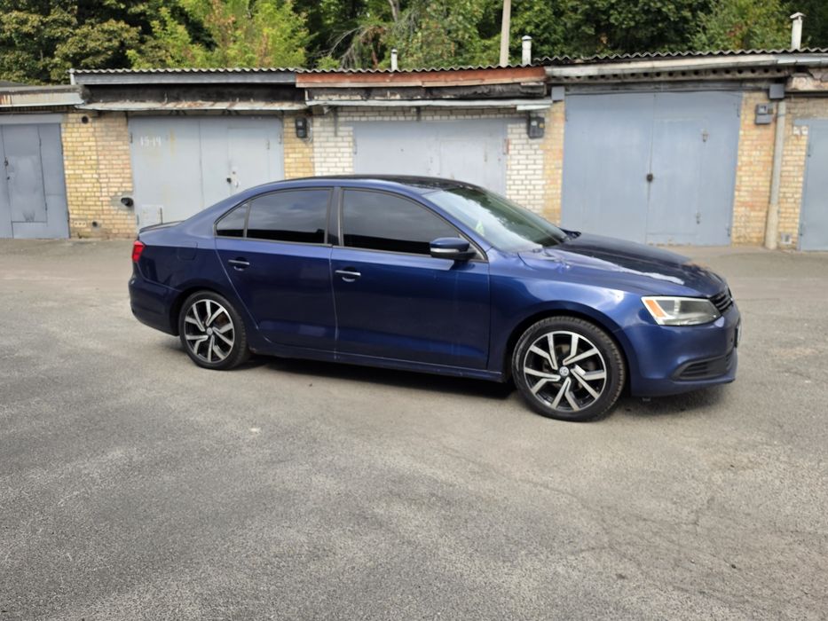 Volkswagen Jetta 2011