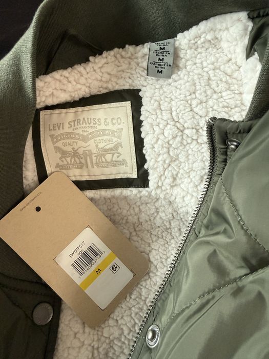 Куртка levi’s жіноча