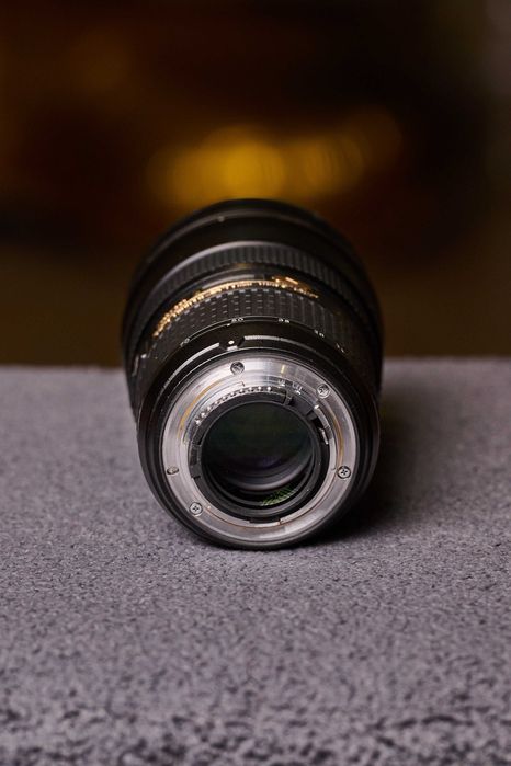 Об'єктив Nikon AF-S 24-70mm f/2.8G ED