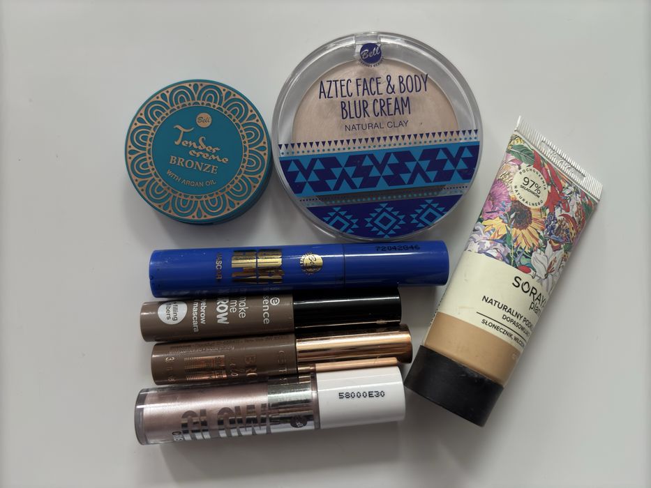 Produkty do twarzy, oczu, brwi