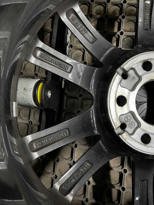 ДИСКИ БУ оригінал MERCEDES RONAL R18 5X112 BMW,VW Мерседес A2574010800