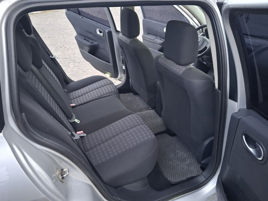 Renault Megane 2 универсал 1.6 газ/бензин