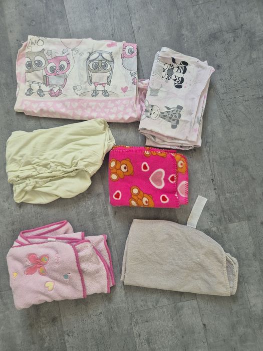 Zestaw dla dziewczynki posciel kocyk prześcieradło reczniki