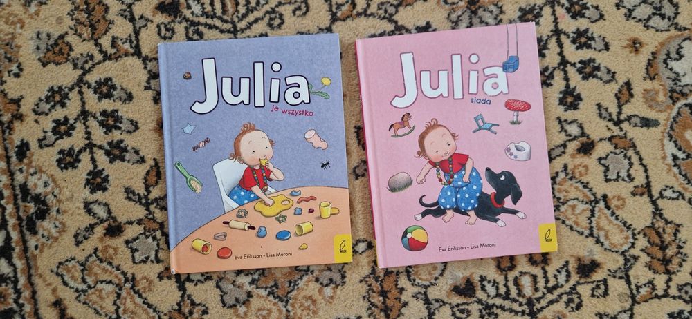 Julia siada Julia je wszystko książeczki w bardzo dobrym stanje