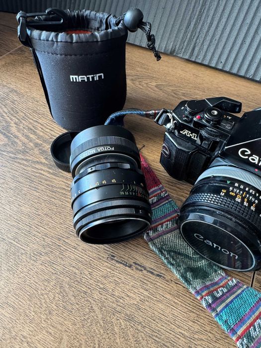 Aparat Canon A1 + obiektywy 50 f 1.8 + Helios M42