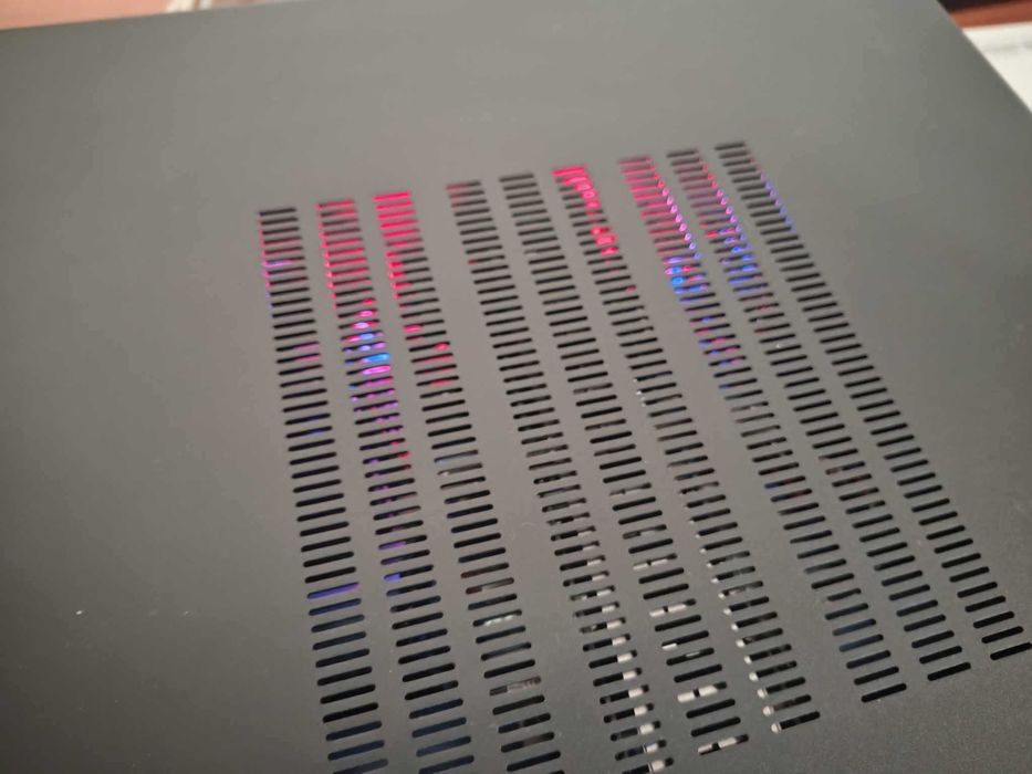 Amplificador integrado/streamer Micromega AS-400 c/ DAC