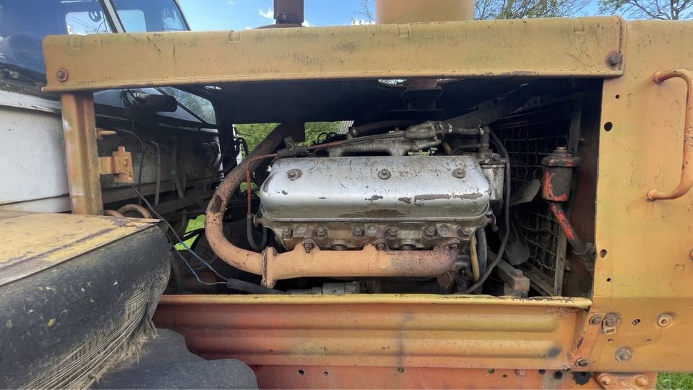 Колісний Трактор T-150