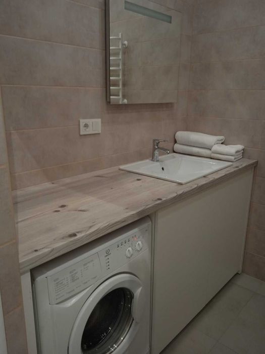 Апартаменти подобово готель Bis House (лівий берег)