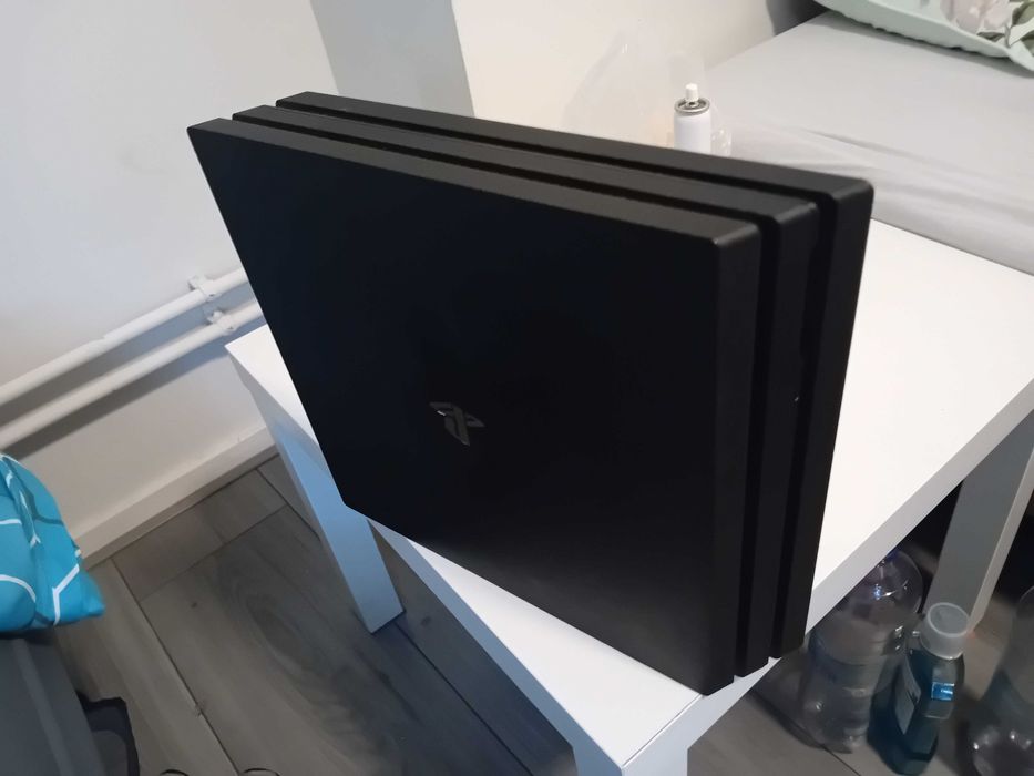 ps4 1tb 3comandos 5jogos