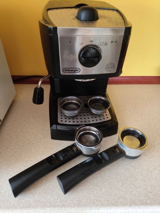 Ekspres do kawy DeLonghi EC 156B
