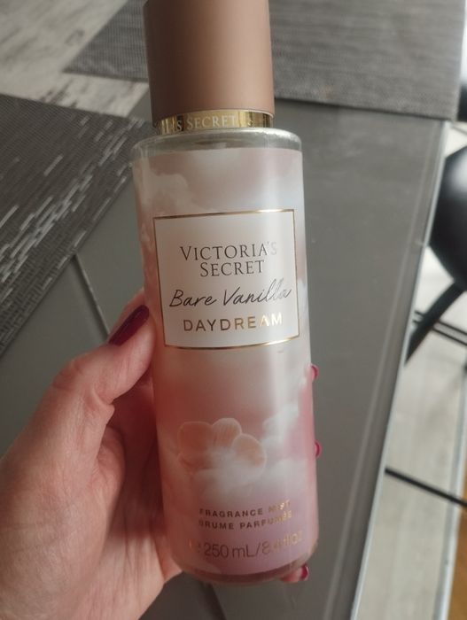 Спрей Вікторія сікрет