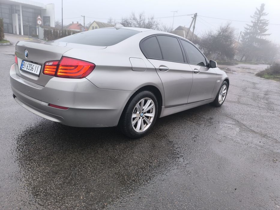Продам BMW 525i(официал)