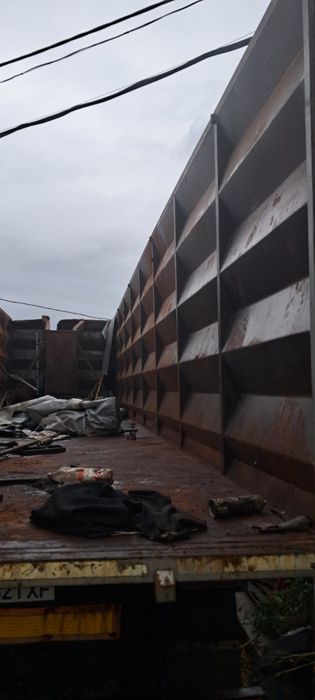 Самосвал контейнеровоз полуприцеп