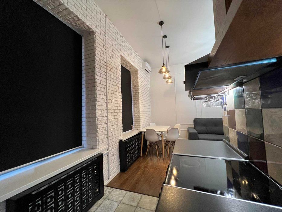 1к ВИП Центр Прорезная метро Золотые ворота,Театральная Подобово