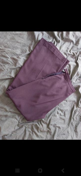 Brązowe spodnie garniturowe eleganckie