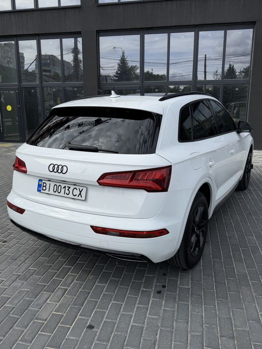 Audi Q5 2017 VIN WA1ANAFY5J2020110 фото оголошення 10 з 19