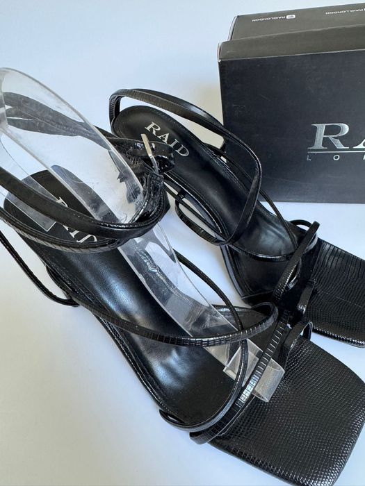 Nowe damskie sandały na obcasie RAID czarne 41