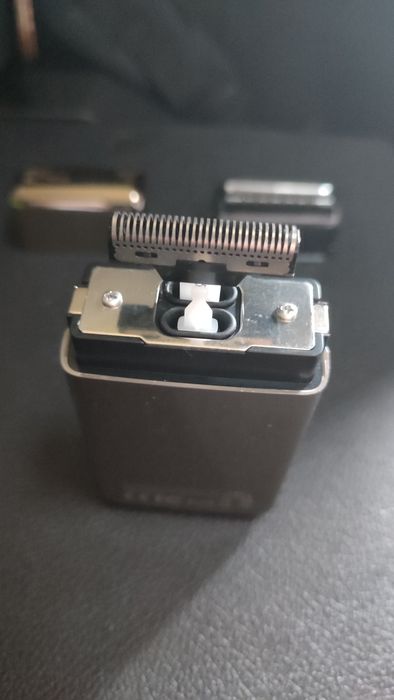 Portable SHAVER XO-CF8