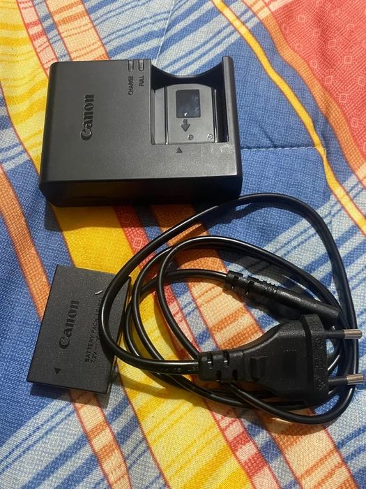 Maquina Canon eos 250d