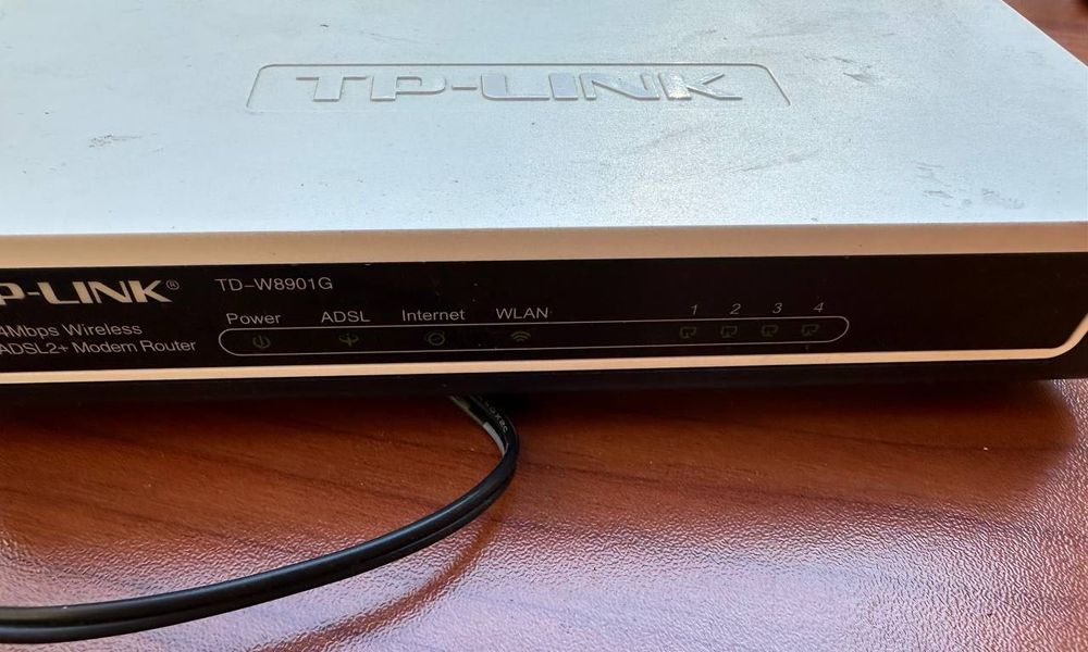 Маршрутизатор роутер TP-LINK TD-W8901G