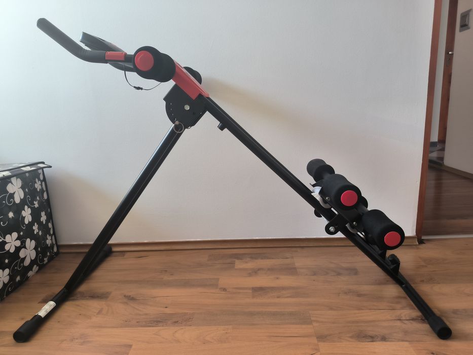 Ławka treningowa do brzuszków