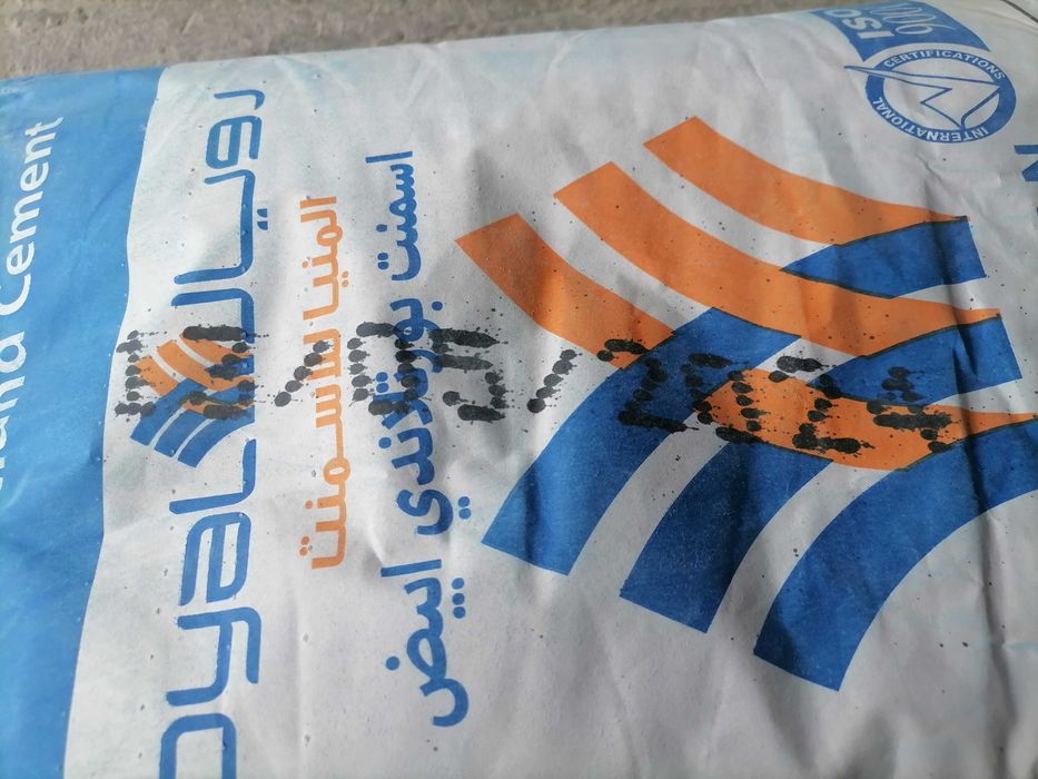 Білий цемент марки 600