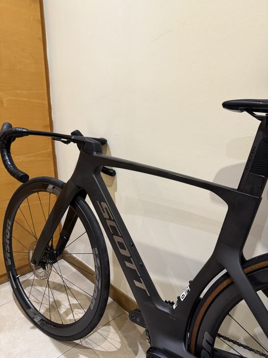 Scott foil rc10 2025