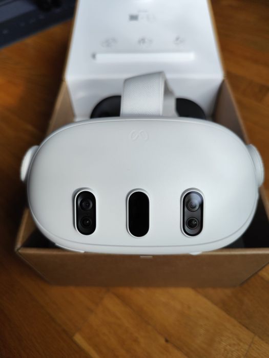 Meta Quest 3 512GB | Completo | Caixa + Acessórios | Como Novo