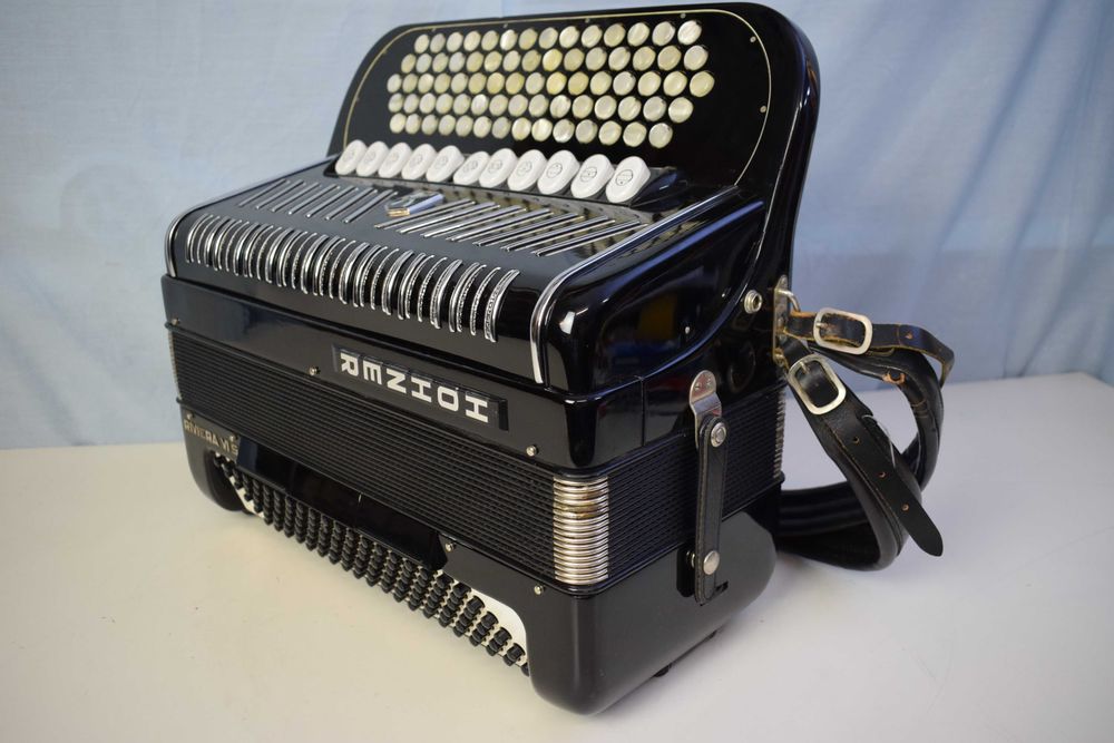 Acordeao Hohner Rveira VI S 4 Voz, N . 92