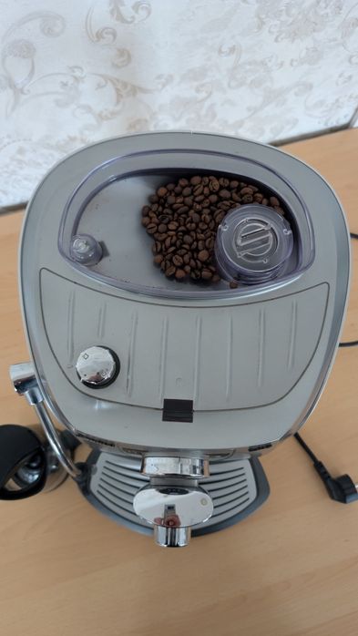 Кавомашина Saeco Talea Giro