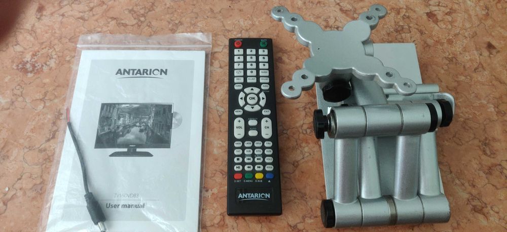 TV /Televisão de 12 voltes para autocaravana ou camião
