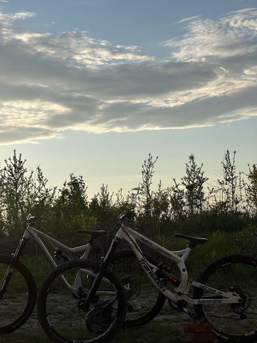 Transition TR450 DH / Downhill (RockShox Lyrik 2017, Fox Float X2 2021) розмір рами м ( ЧИТАЙТЕ ОПИС )