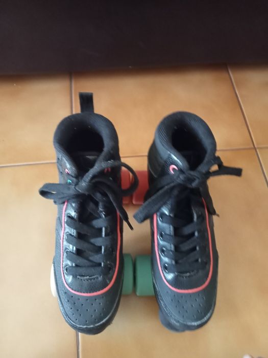 Patins em bom estado da Decathlon
