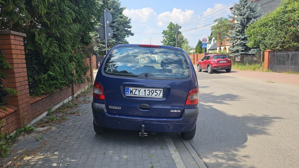 Sprzedam Renault Scenic z 2002