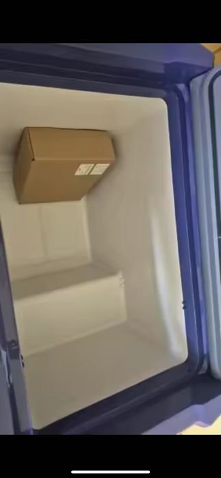 Arca refrigeradora/congeladora 12/24v 220v nova 40 Litros