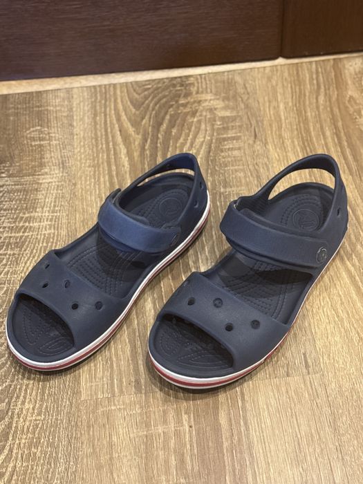 Босоніжки Crocs j3