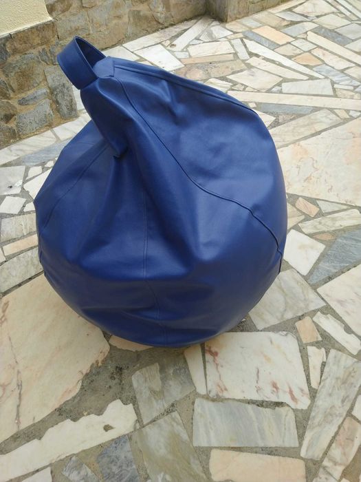 sofa pofe de sala ou quarto