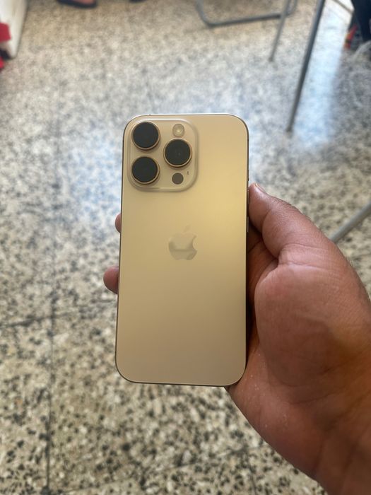 iPhone 16 pro 128 GB