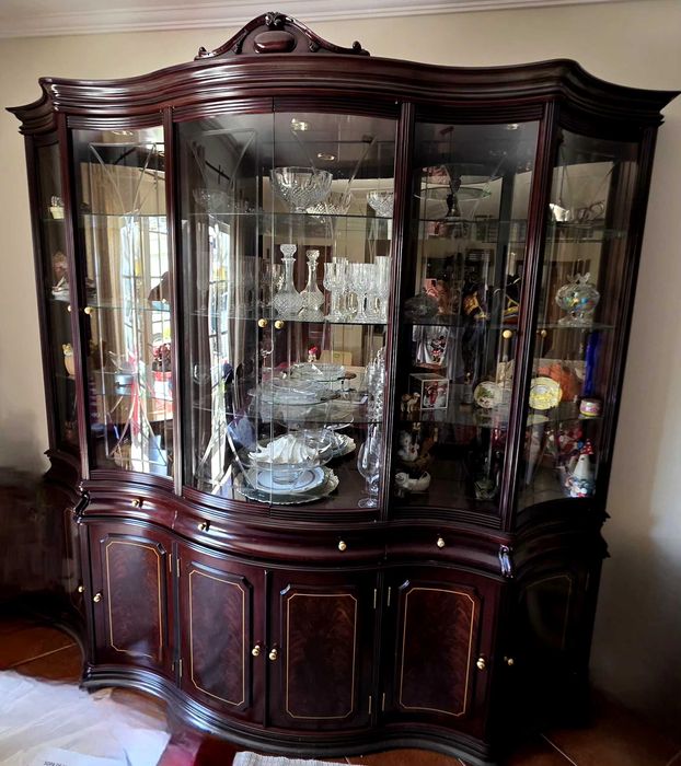 Cristaleira mogno nogueira + Bar mogno nogueira   ( sem recheio)