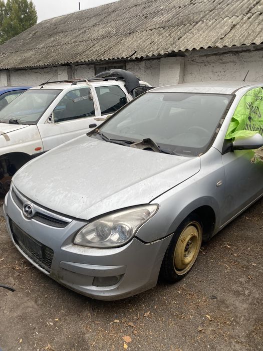 Розборка хюндай і30 разборка hyundai i30 запчасти шрот ай30