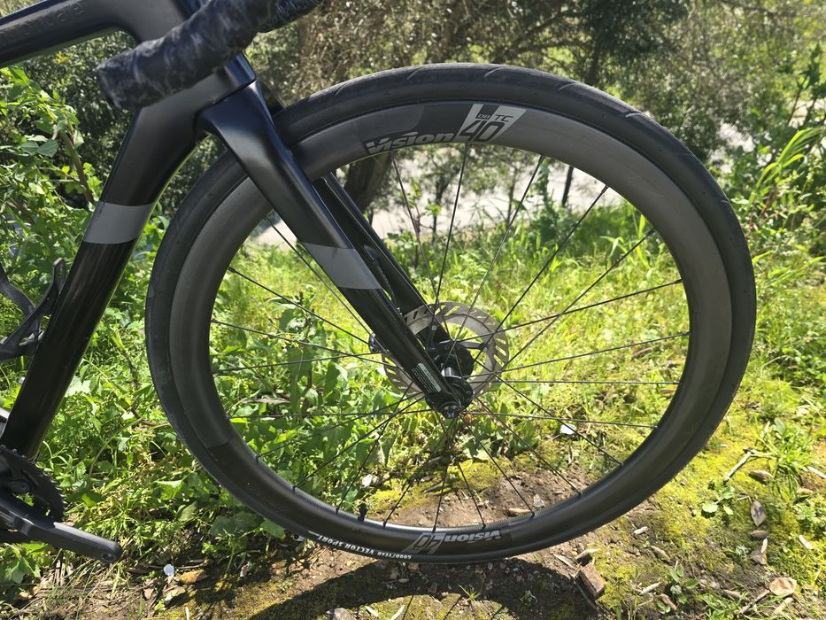 Par rodas vision carbono de disco