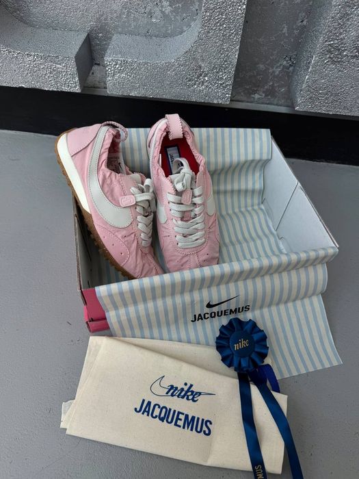 4 кольори Nike x Jacquemus MOON SHOR