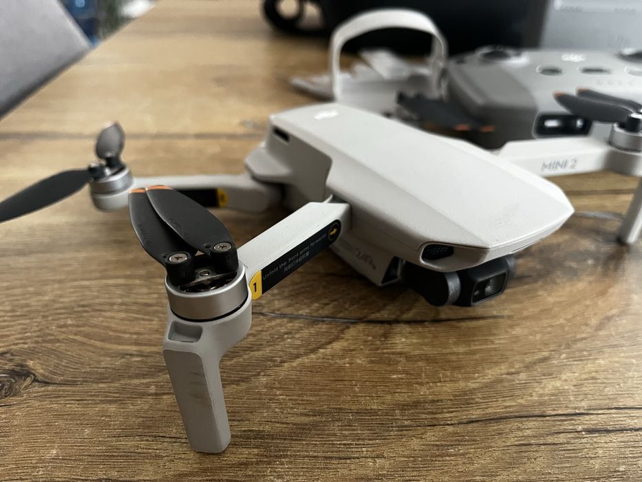 Sprzedam Dron dji mini2