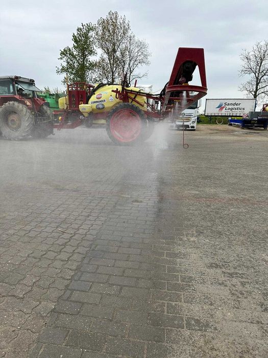 Продам прицепний оприскувач Hardi Commander 28000